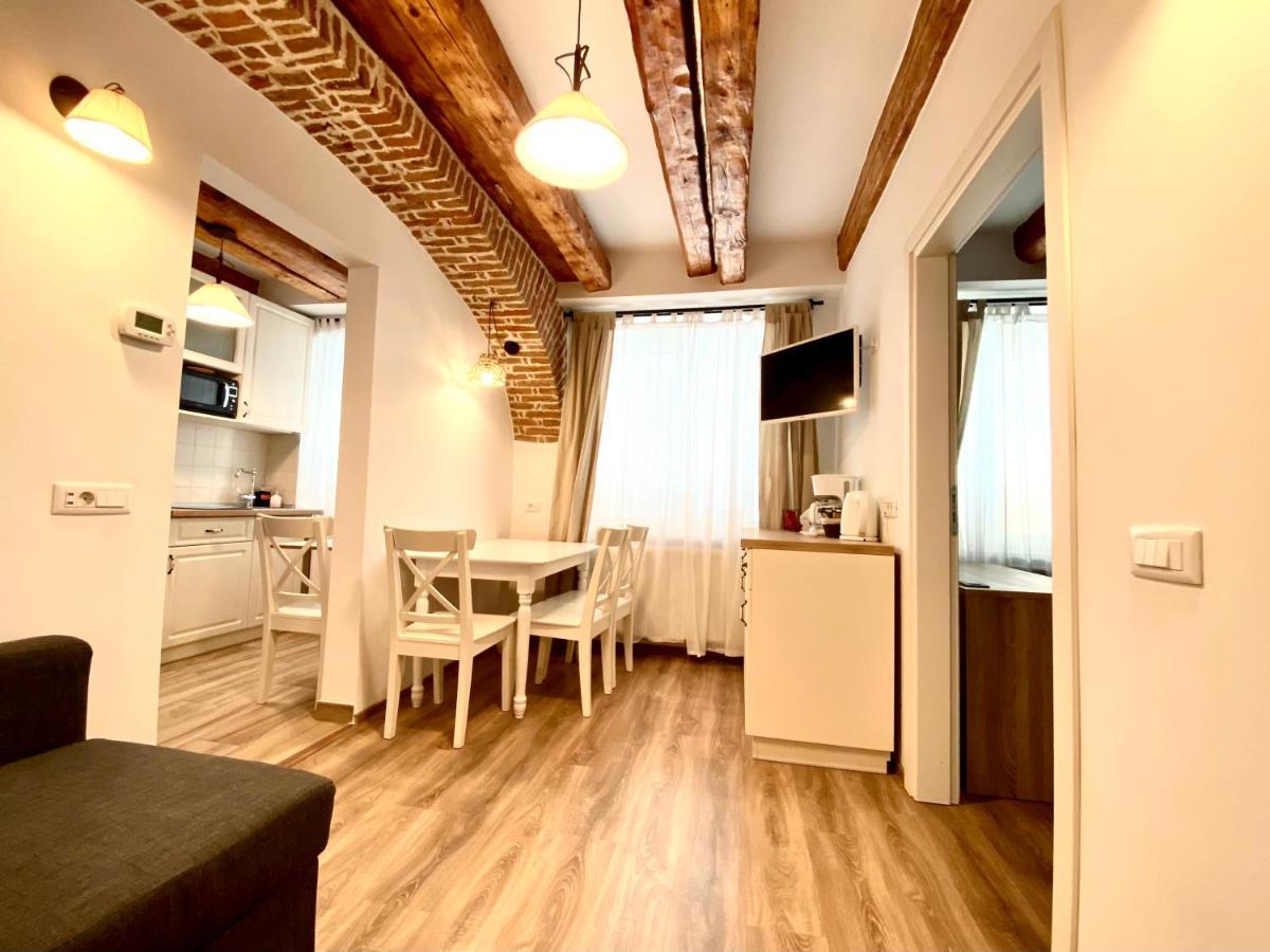 Cero Brasov Apartment ภายนอก รูปภาพ